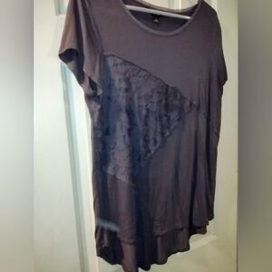 Simply Vera Wang Blue Tee